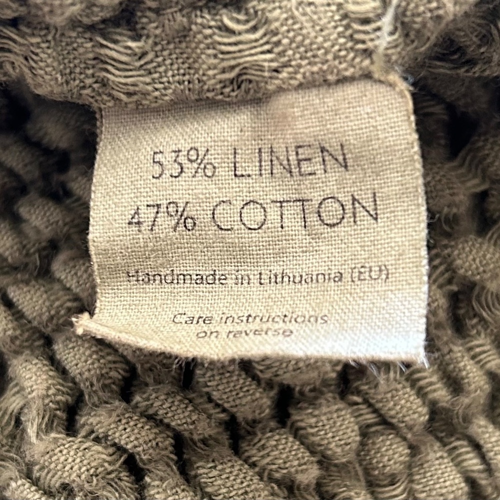 Magic Linen L/XL Green Waffle hooded Robe - Picture 8 of 11